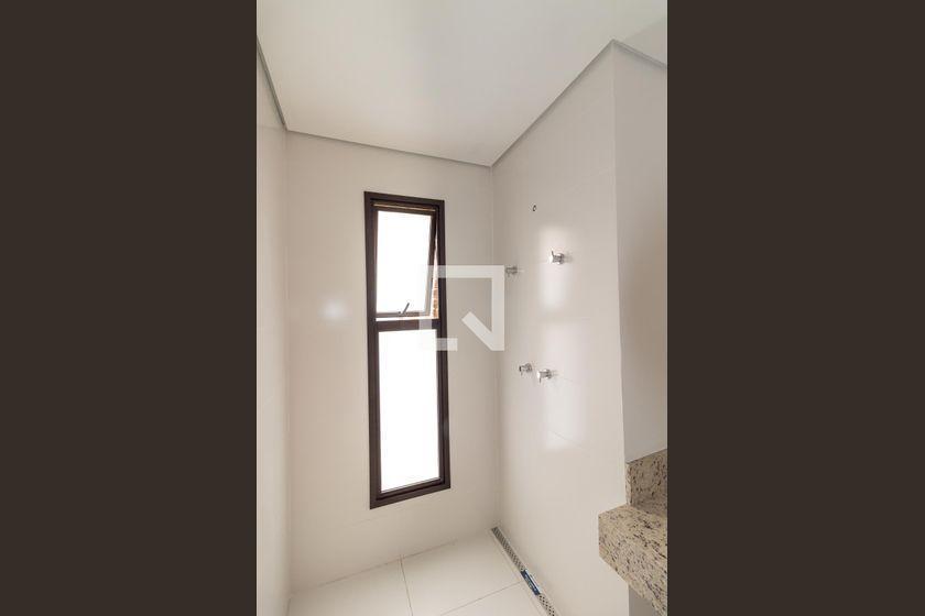 Apartamento à Venda – Moema, 3 Quartos, 171 m² – São Paulo