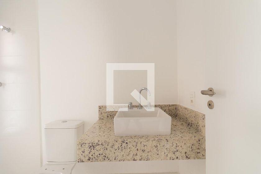 Apartamento à Venda – Moema, 3 Quartos, 171 m² – São Paulo