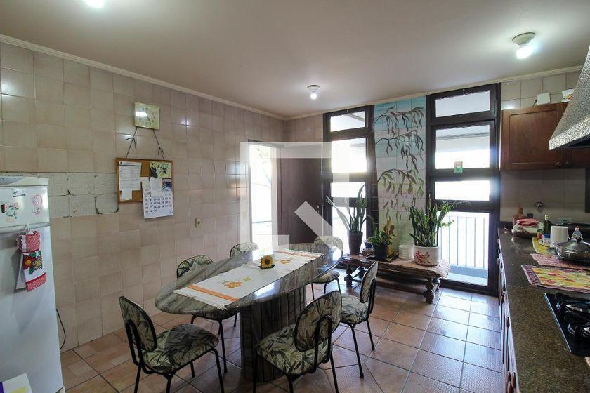 Casa à Venda – Butantã, 5 Quartos, 640 m² – São Paulo