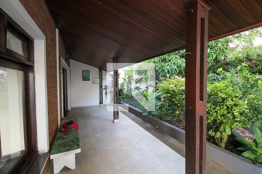 Casa à Venda – Butantã, 5 Quartos, 640 m² – São Paulo