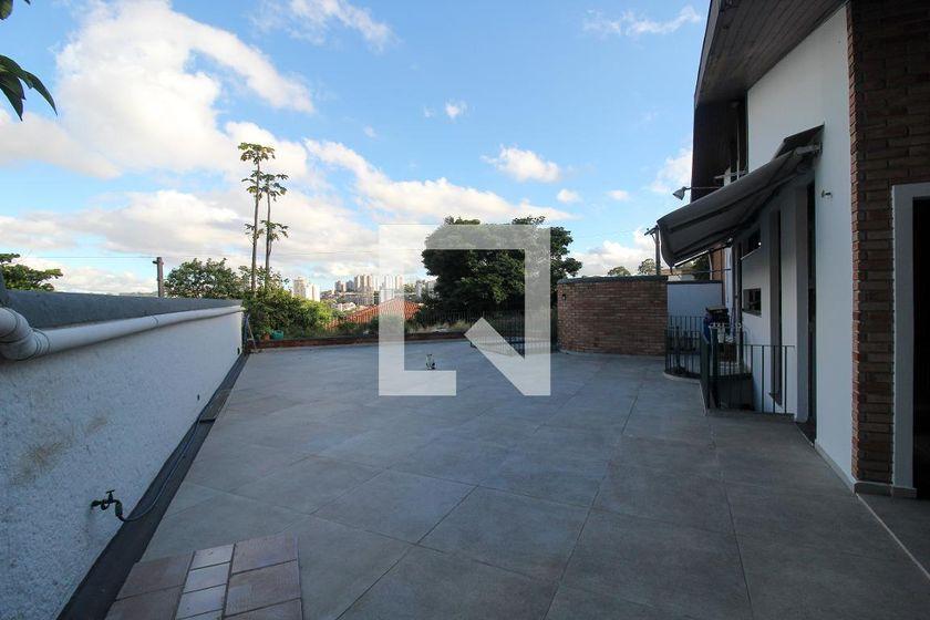 Casa à Venda – Butantã, 5 Quartos, 640 m² – São Paulo