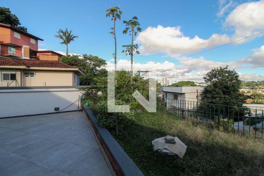 Casa à Venda – Butantã, 5 Quartos, 640 m² – São Paulo