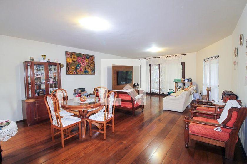 Casa à Venda – Butantã, 5 Quartos, 640 m² – São Paulo