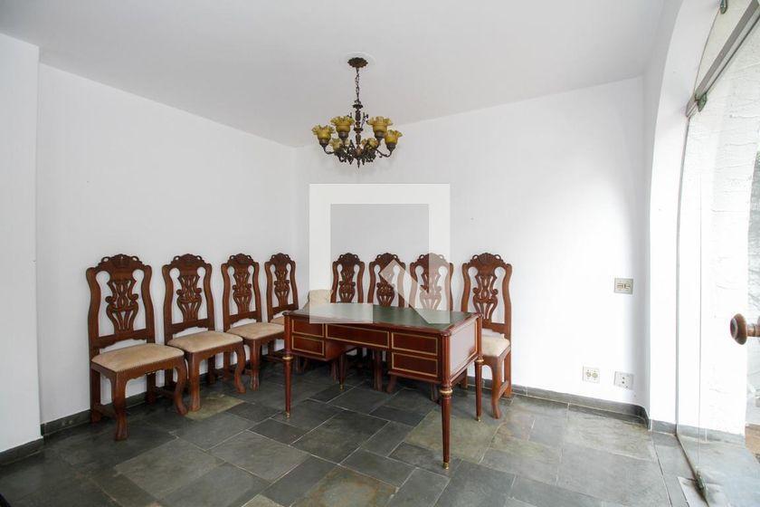 Casa à Venda – Vila Madalena, 4 Quartos, 875 m² – São Paulo
