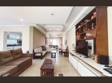 Casa à Venda – Santana, 4 Quartos, 240 m² – São Paulo