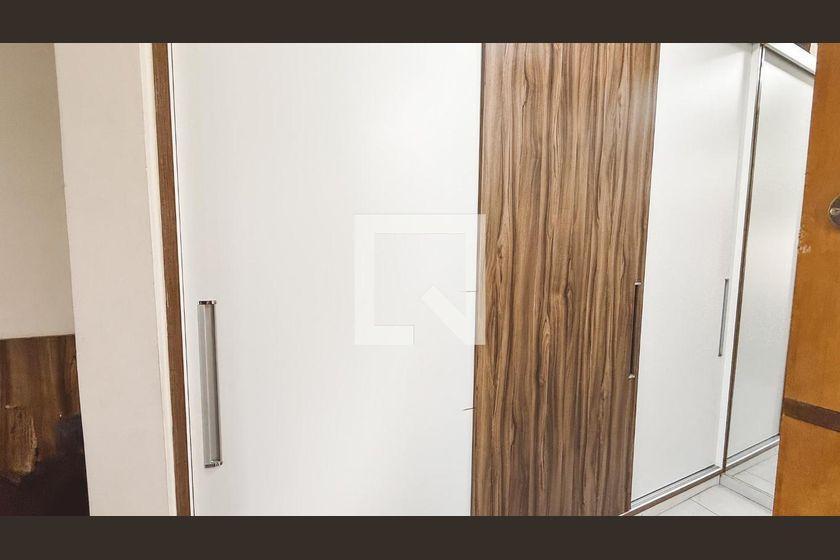 Casa à Venda – Santana, 4 Quartos, 240 m² – São Paulo