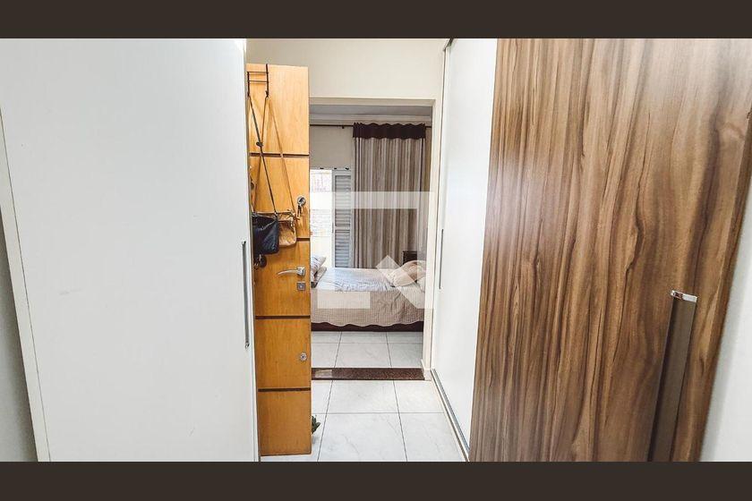 Casa à Venda – Santana, 4 Quartos, 240 m² – São Paulo