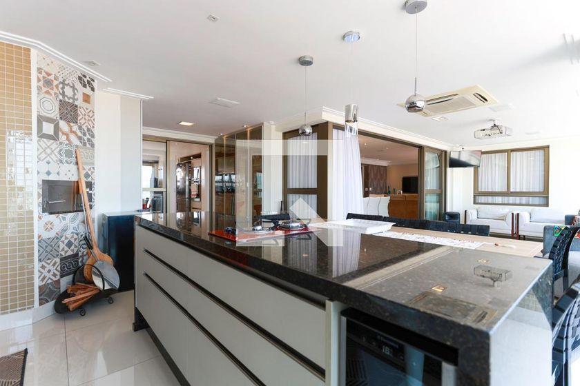 Apartamento à Venda – Santana, 4 Quartos, 250 m² – São Paulo