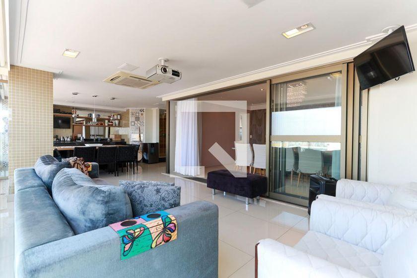 Apartamento à Venda – Santana, 4 Quartos, 250 m² – São Paulo
