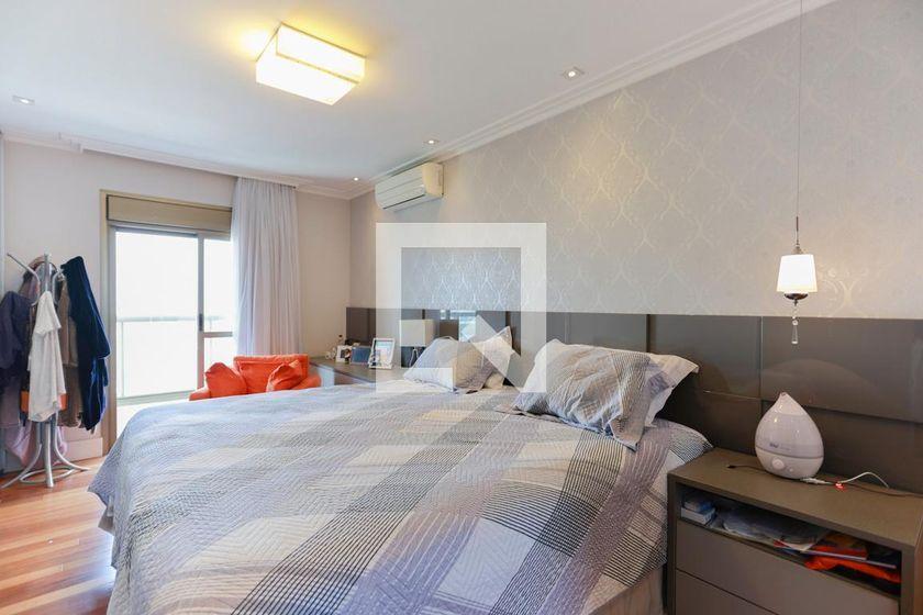 Apartamento à Venda – Santana, 4 Quartos, 250 m² – São Paulo