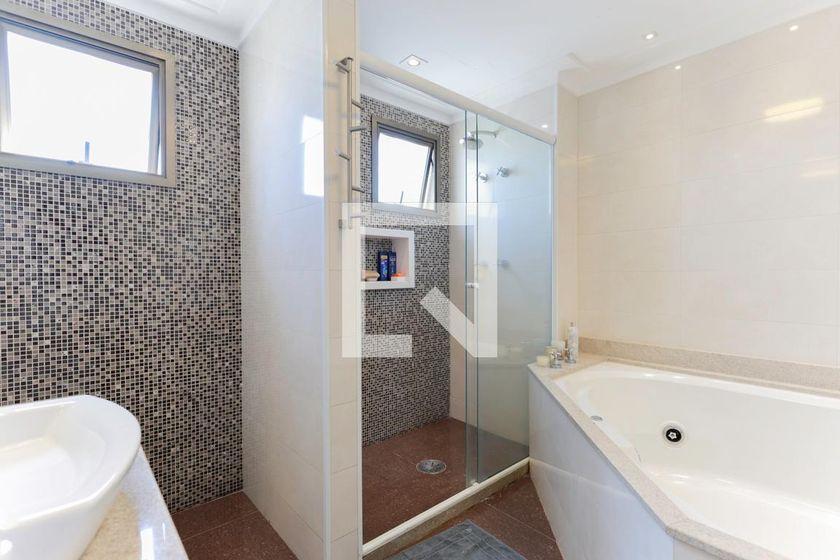 Apartamento à Venda – Santana, 4 Quartos, 250 m² – São Paulo