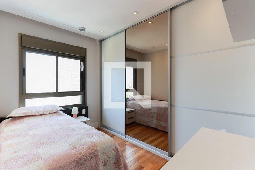 Apartamento à Venda – Santana, 4 Quartos, 250 m² – São Paulo