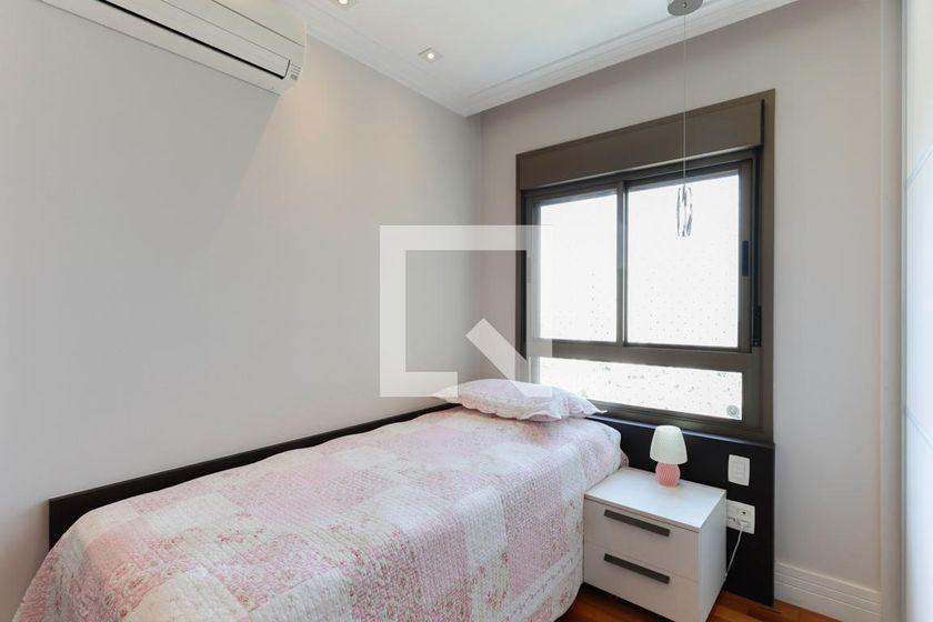Apartamento à Venda – Santana, 4 Quartos, 250 m² – São Paulo