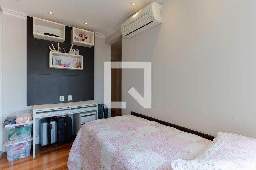 Apartamento à Venda – Santana, 4 Quartos, 250 m² – São Paulo