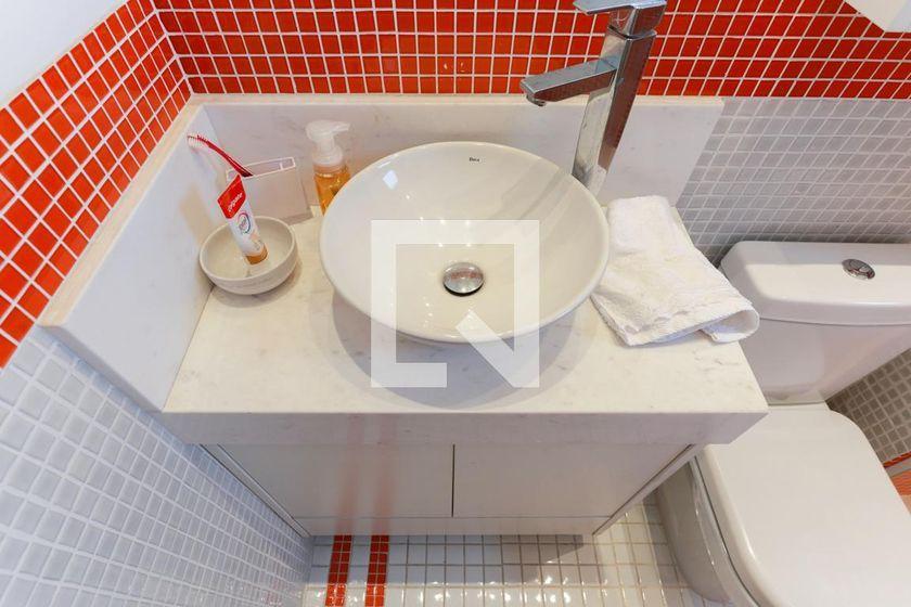 Apartamento à Venda – Santana, 4 Quartos, 250 m² – São Paulo
