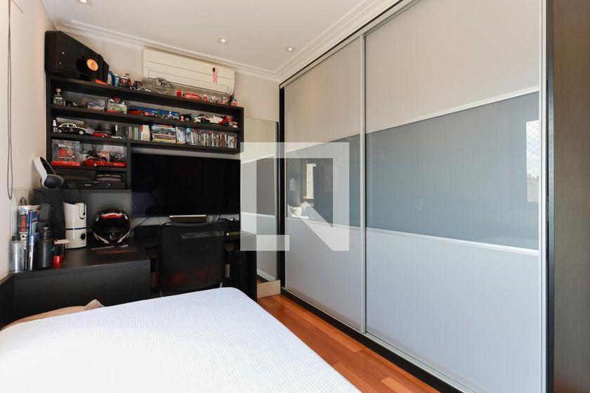 Apartamento à Venda – Santana, 4 Quartos, 250 m² – São Paulo