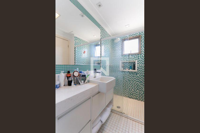 Apartamento à Venda – Santana, 4 Quartos, 250 m² – São Paulo