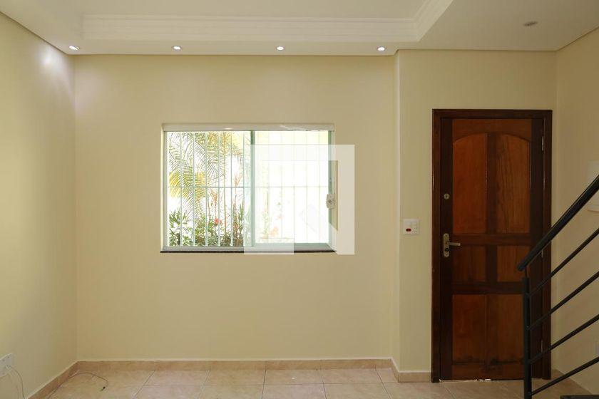 Casa à Venda – Itaquera, 2 Quartos, 65 m² – São Paulo