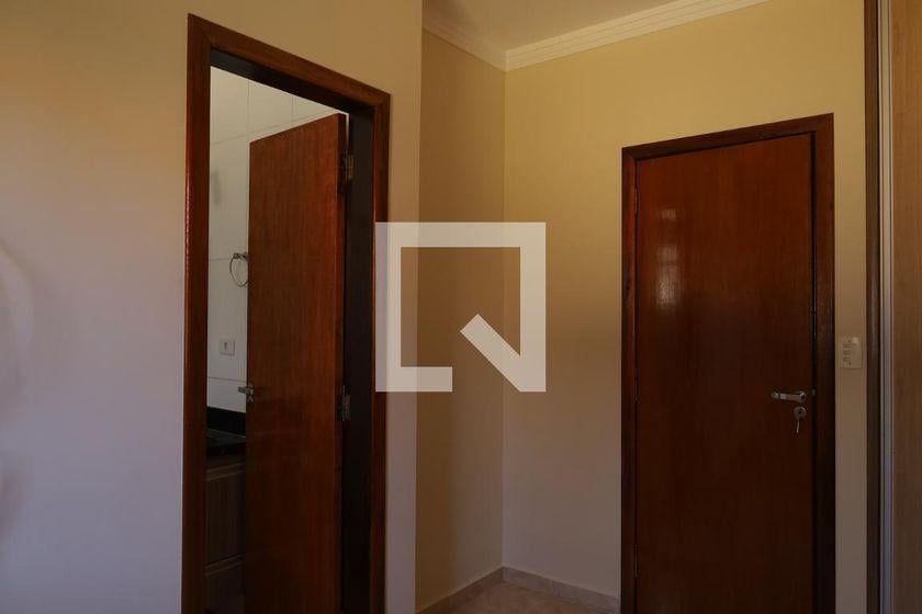 Casa à Venda – Itaquera, 2 Quartos, 65 m² – São Paulo