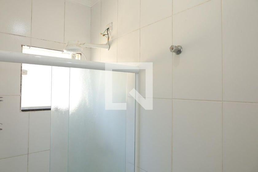 Casa à Venda – Itaquera, 2 Quartos, 65 m² – São Paulo