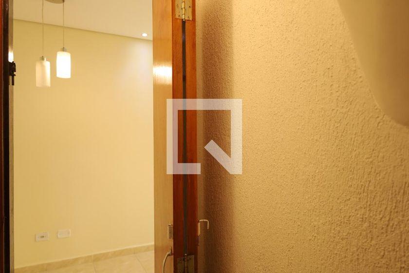 Casa à Venda – Itaquera, 2 Quartos, 65 m² – São Paulo