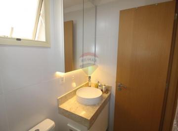 Apartamento com 2 dormitórios, duas suites, varanda goumet, e lazer completo.
