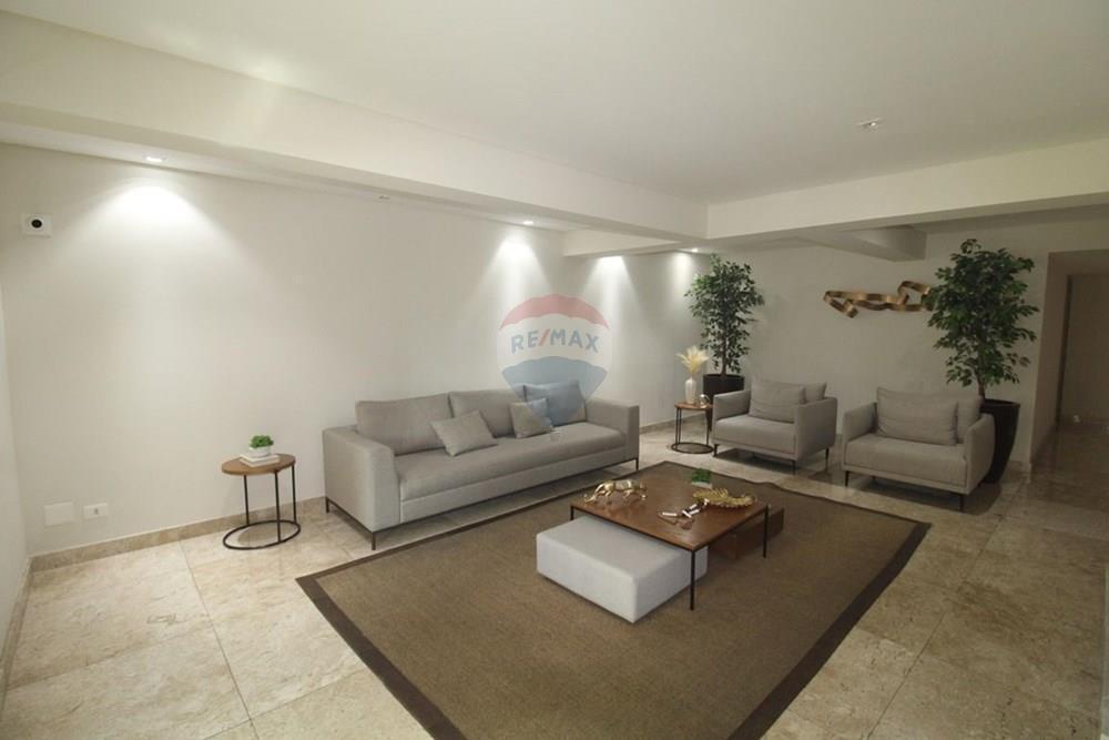 Apartamento com 2 dormitórios, duas suites, varanda goumet, e lazer completo.