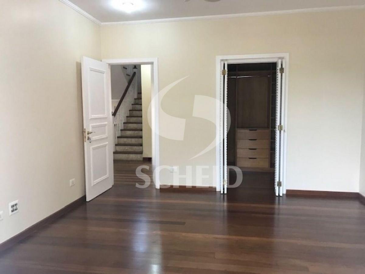 Casa em Condominio à Venda no Alto da Boa Vista, 500 m²