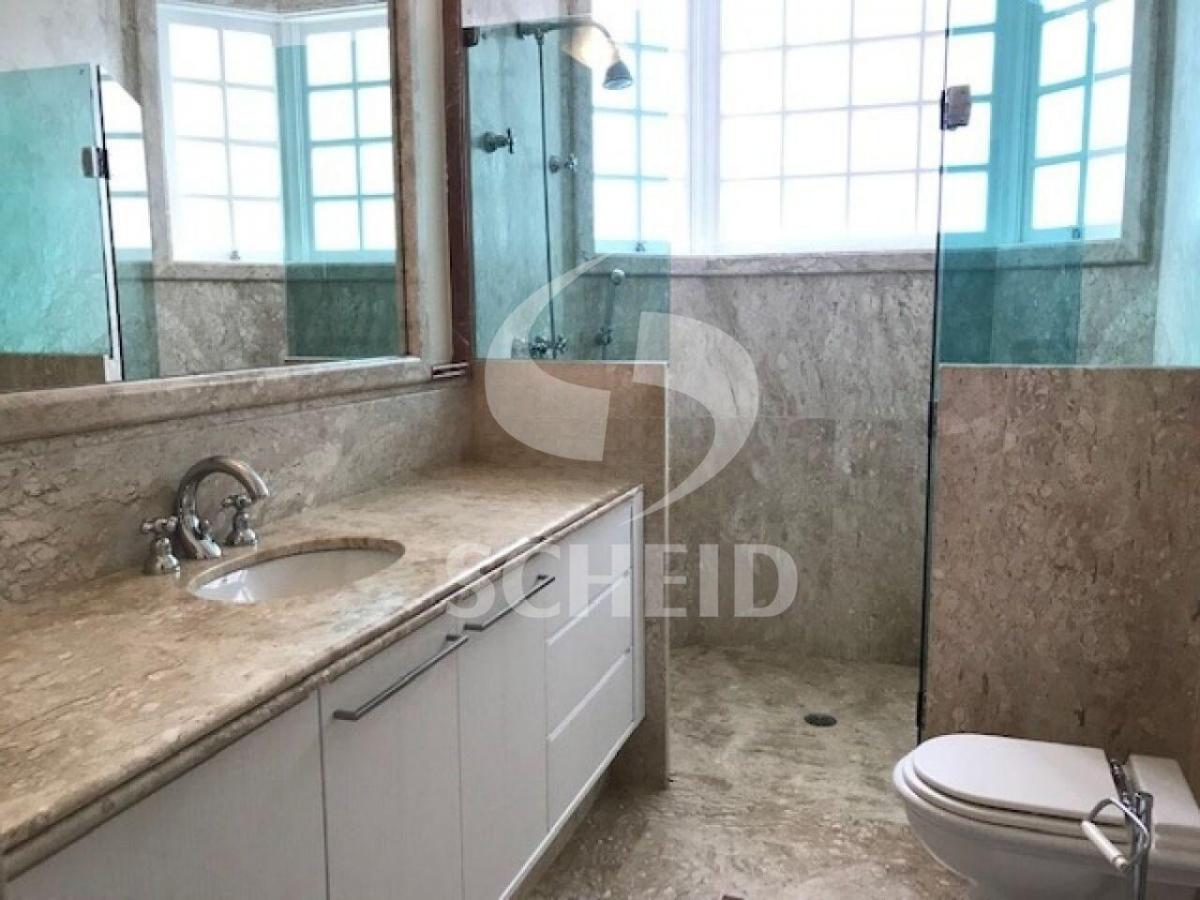 Casa em Condominio à Venda no Alto da Boa Vista, 500 m²