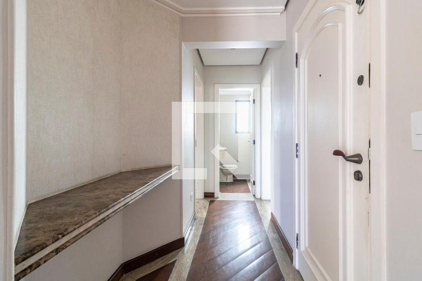 Apartamento à Venda – Moema, 3 Quartos, 200 m² – São Paulo