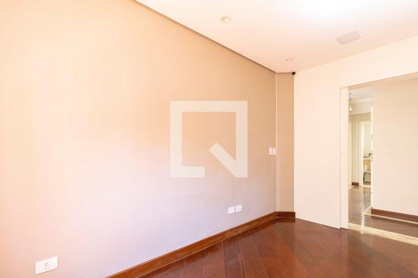 Apartamento à Venda – Moema, 3 Quartos, 200 m² – São Paulo