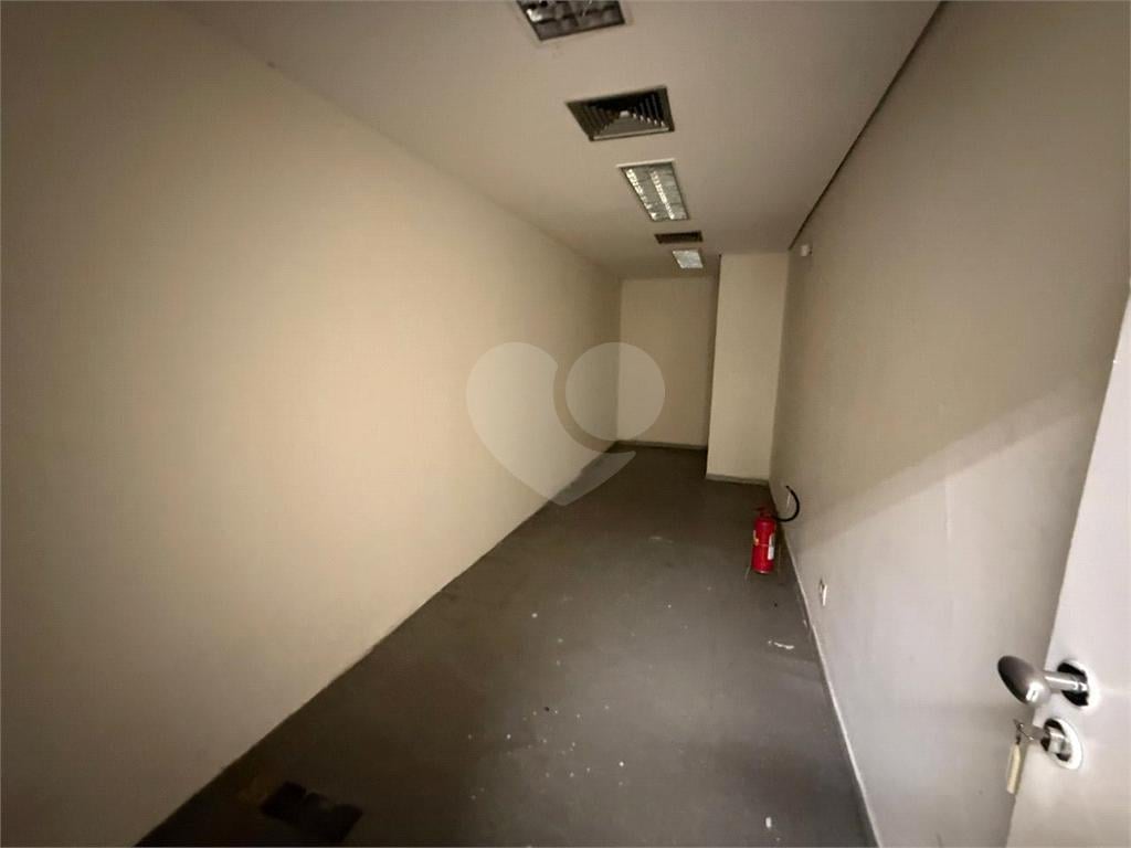 Prédio inteiro à venda em Bom Retiro – SP