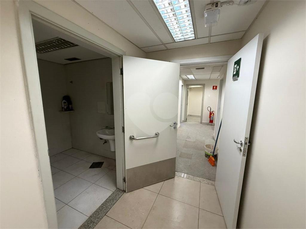 Prédio inteiro à venda em Bom Retiro – SP
