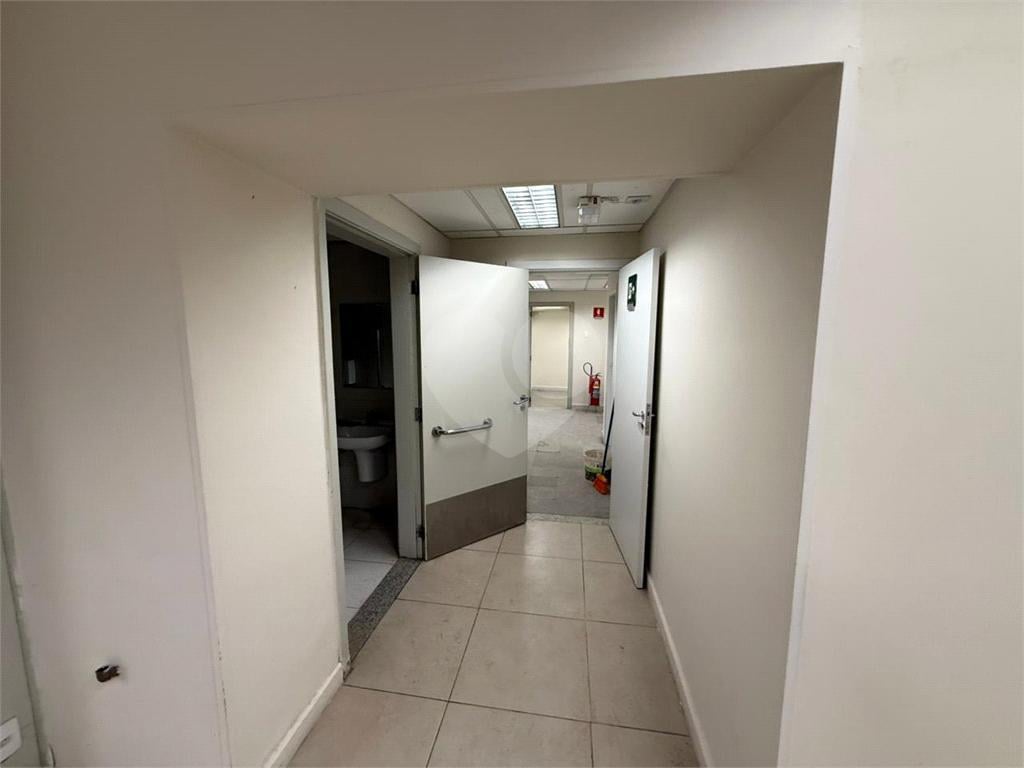 Prédio inteiro à venda em Bom Retiro – SP