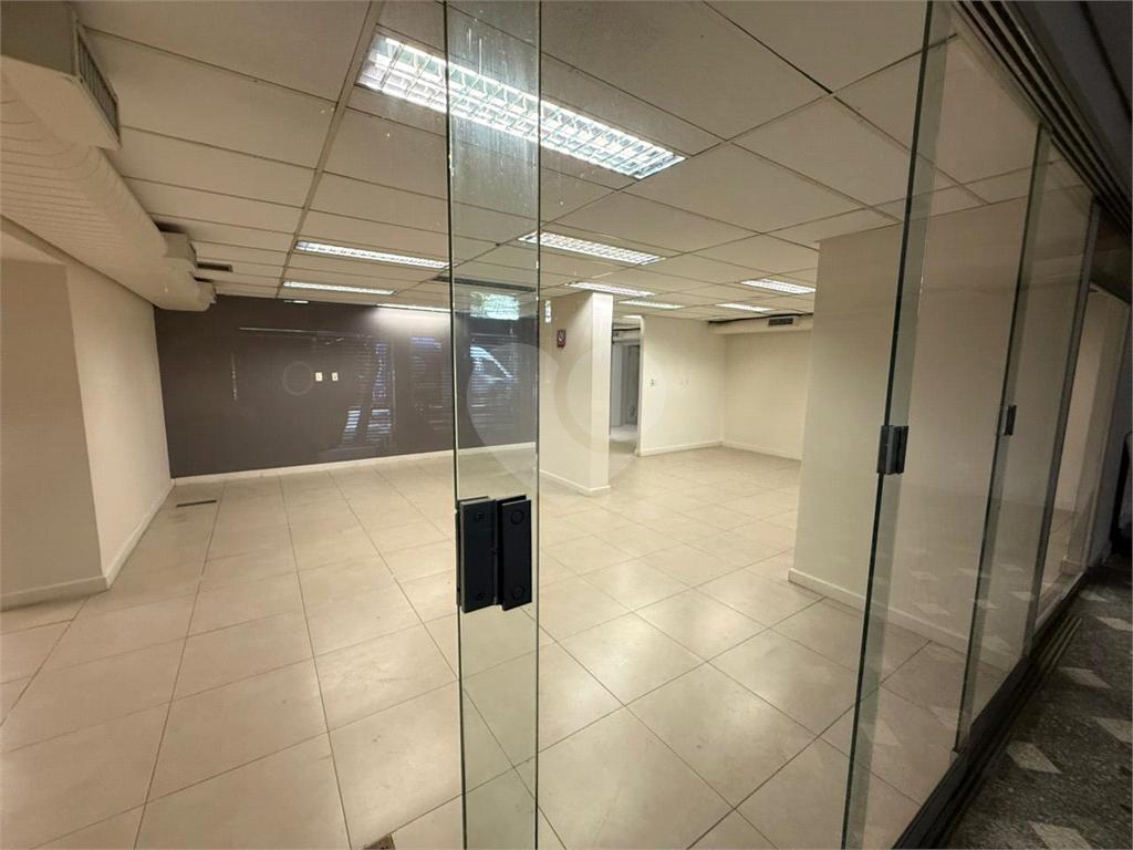 Prédio inteiro à venda em Bom Retiro – SP
