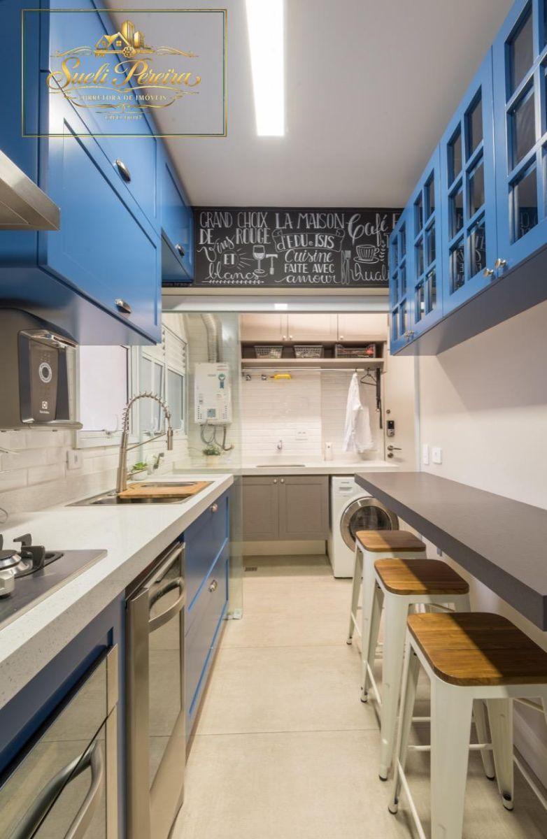 Apartamento na Vila Mariana para locação com 2 suítes, 2 vagas e perto do Parque Ibirapuera