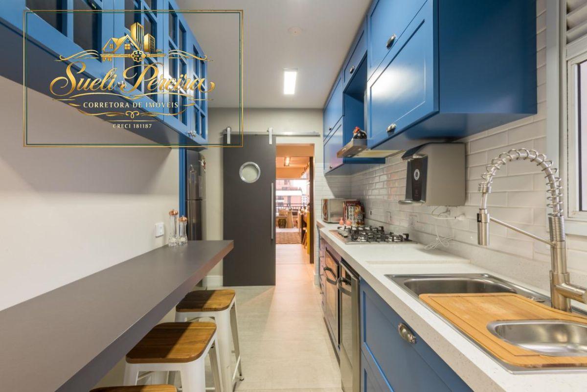 Apartamento na Vila Mariana para locação com 2 suítes, 2 vagas e perto do Parque Ibirapuera