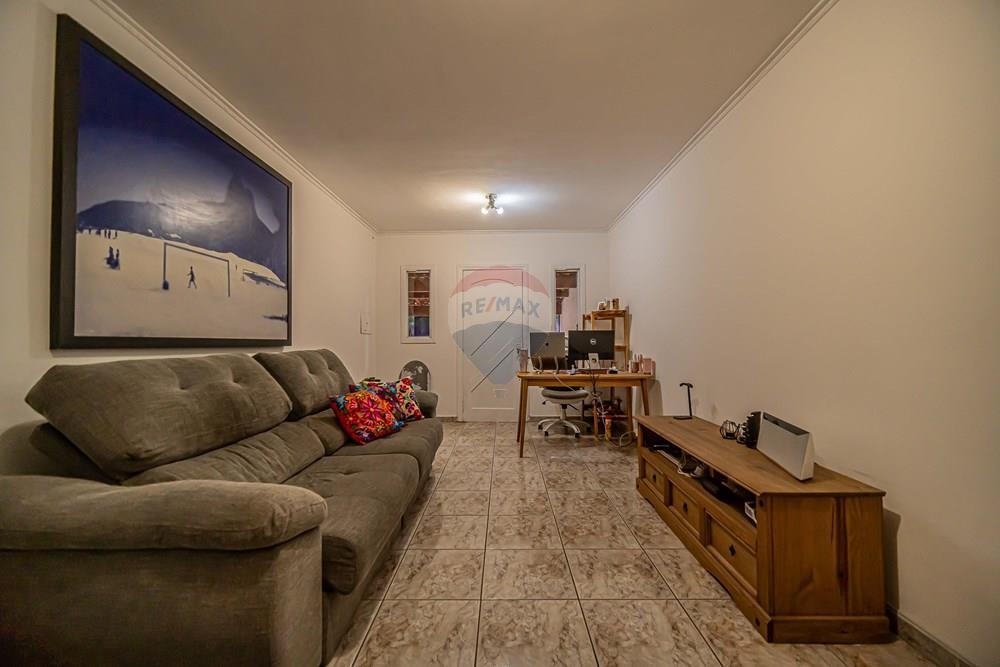 Sobrado à Venda com 3 Dormitórios por R$ 993.000 – Butantã