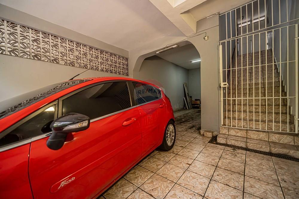 Sobrado à Venda com 3 Dormitórios por R$ 993.000 – Butantã