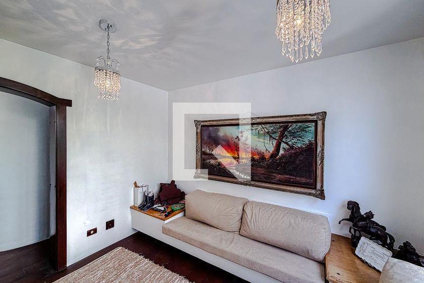 Casa à Venda – Vila Mariana, 3 Quartos, 920 m² – São Paulo
