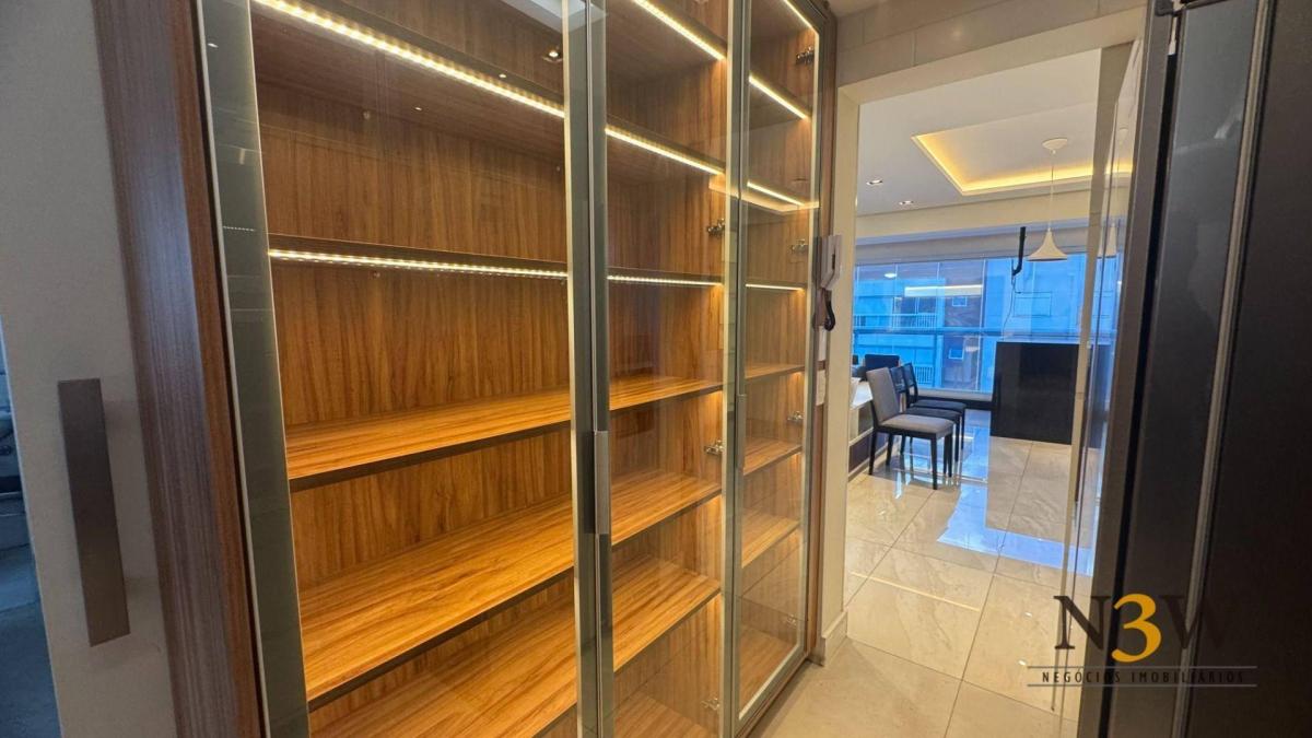 Excelente Apartamento Locação Vl Leopoldina 141 metros 3 suites 5 banheiros sendo 1 deles lavabo 3 v
