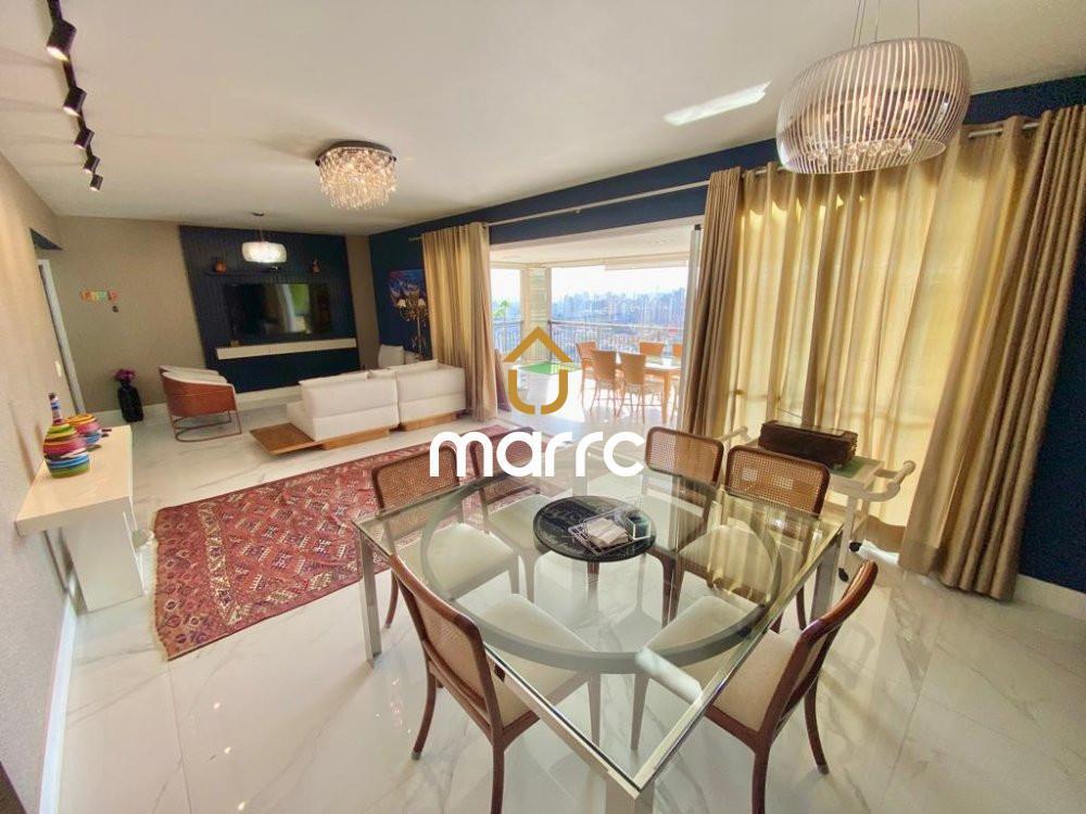 APARTAMENTO À VENDA NA VILA MARIANA