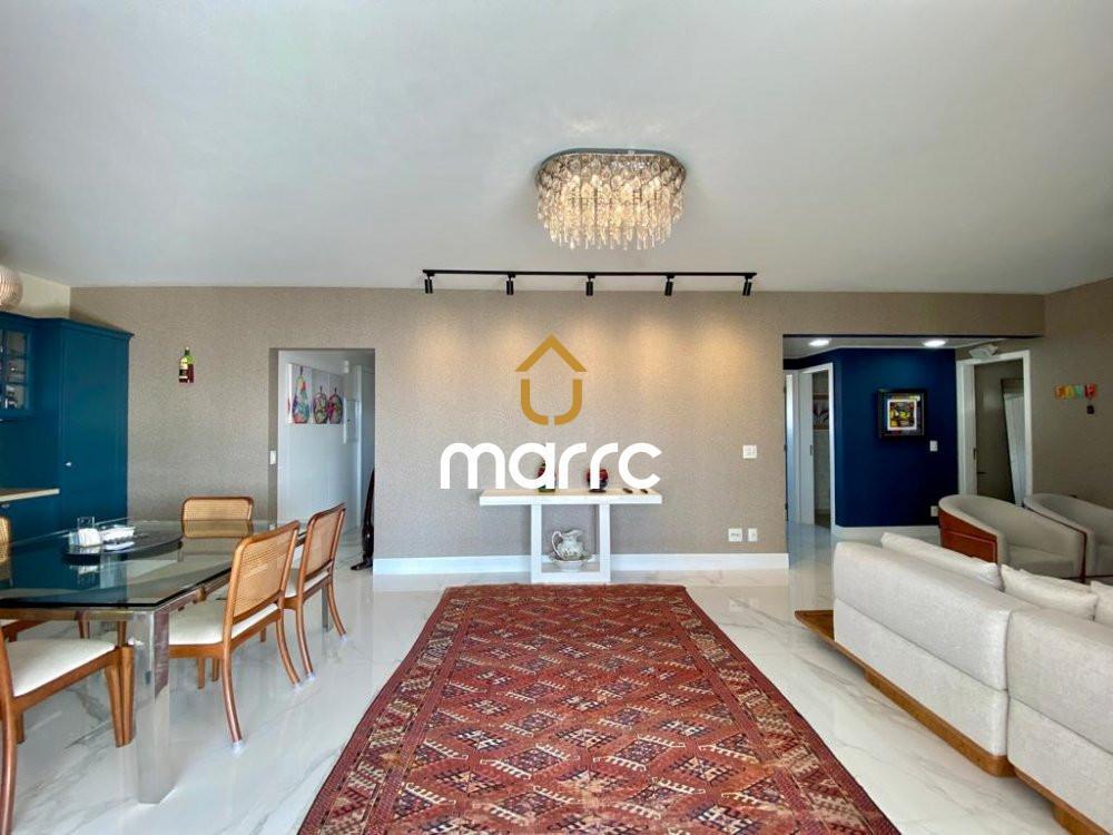 APARTAMENTO À VENDA NA VILA MARIANA