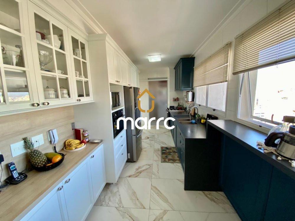 APARTAMENTO À VENDA NA VILA MARIANA