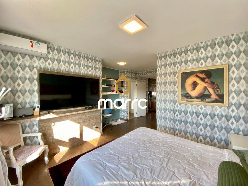APARTAMENTO À VENDA NA VILA MARIANA