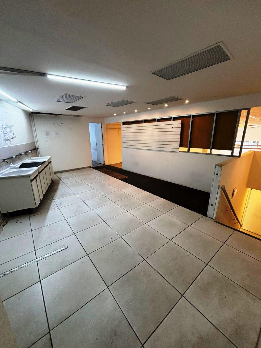 Butantã | Loja Comercial com Mezanino na Av. Vital Brasil | Ponto Estratégico Próx Metrô USP