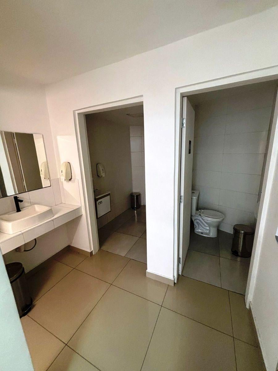 Butantã | Loja Comercial com Mezanino na Av. Vital Brasil | Ponto Estratégico Próx Metrô USP