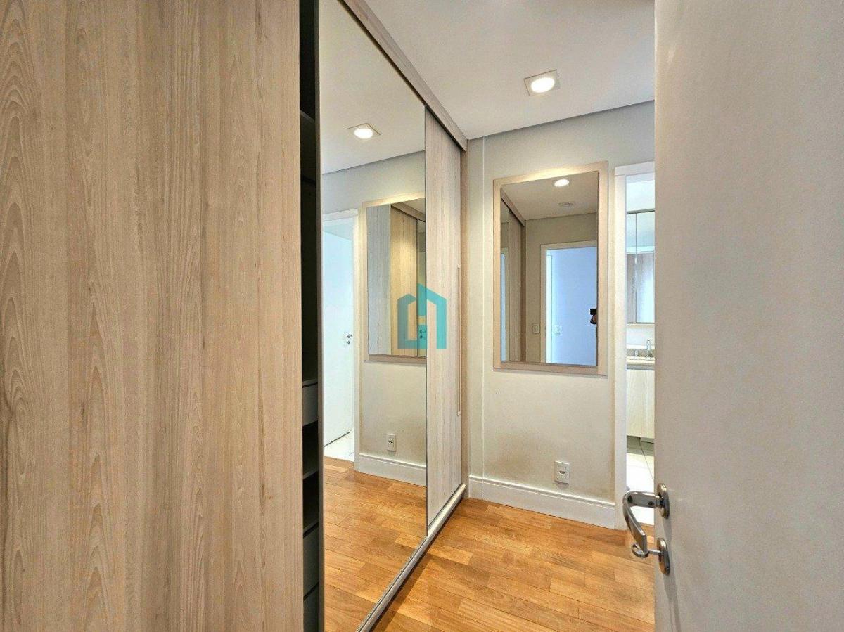 Apartamento à Venda 134 m² – 3 suítes – 2 vagas – Varanda Gourmet