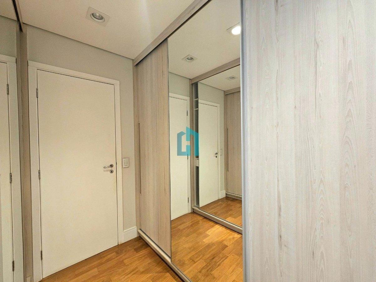 Apartamento à Venda 134 m² – 3 suítes – 2 vagas – Varanda Gourmet