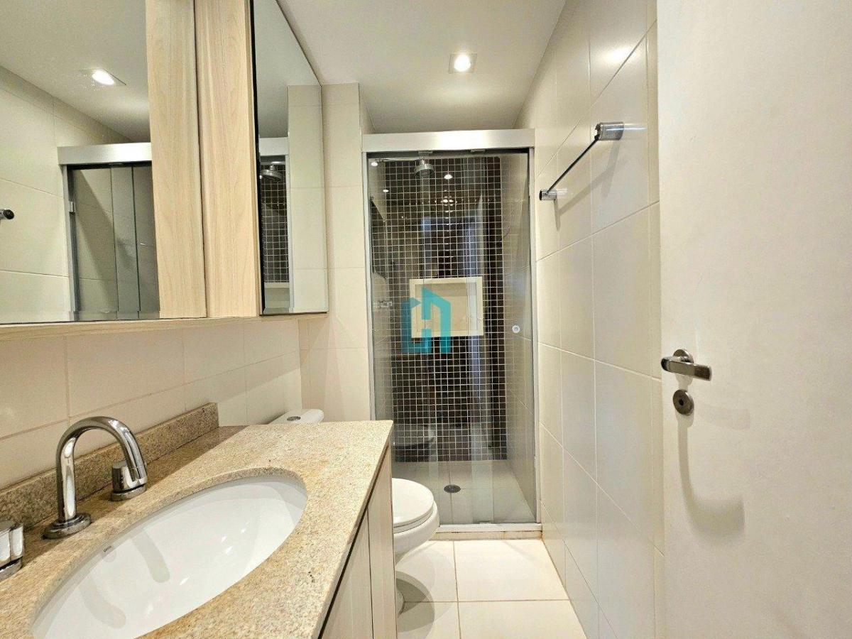 Apartamento à Venda 134 m² – 3 suítes – 2 vagas – Varanda Gourmet